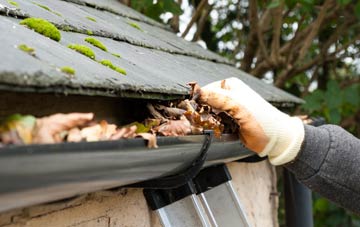 gutter cleaning Bishops Cannings, Wiltshire
